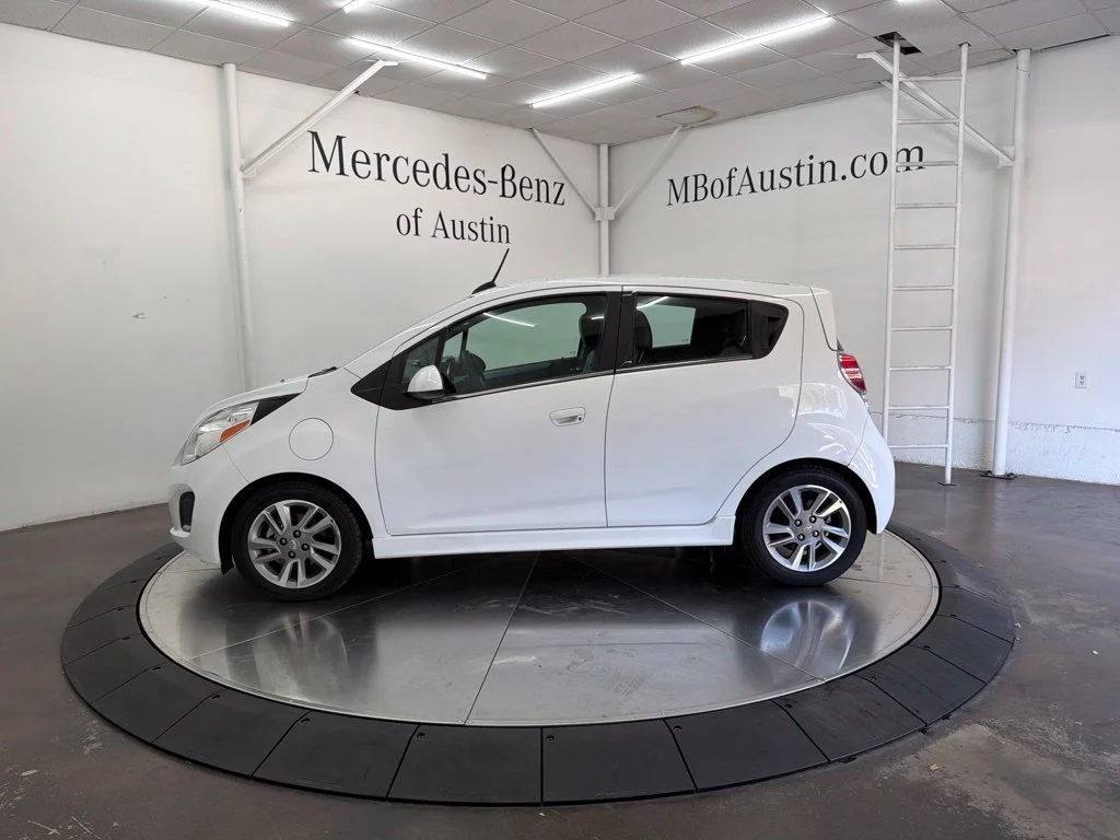 Used 2016 White Chevrolet 1LT image 4