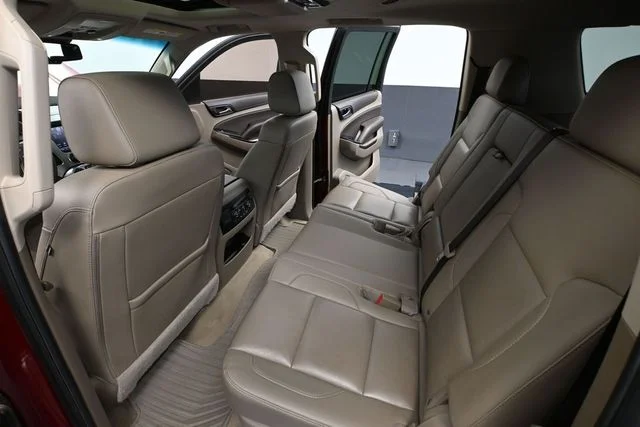 2020 Chevrolet Suburban LT - Photo 41