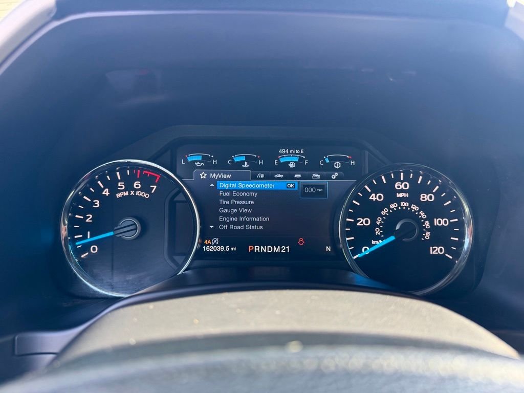 Used 2017 White Ford Lariat image 33