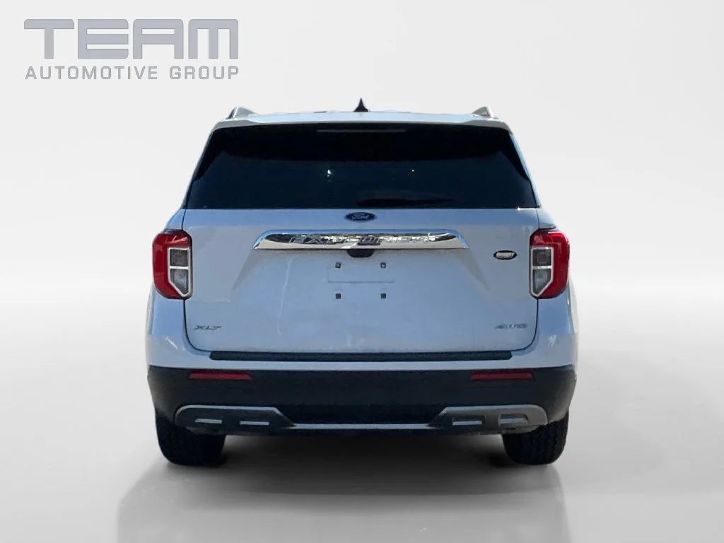 Used 2023 White Ford XLT image 6
