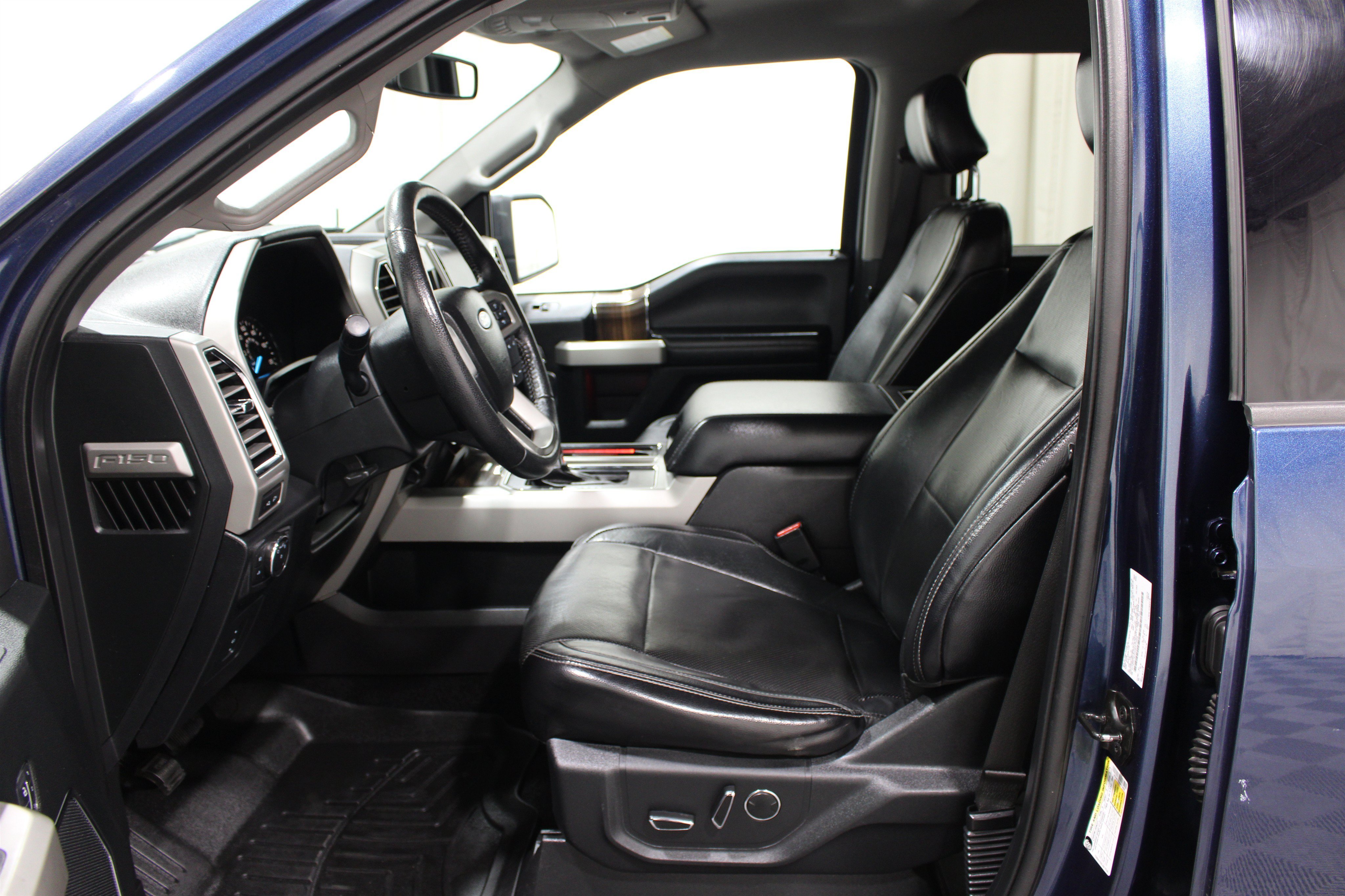 2016 Ford F-150 Lariat - Photo 3