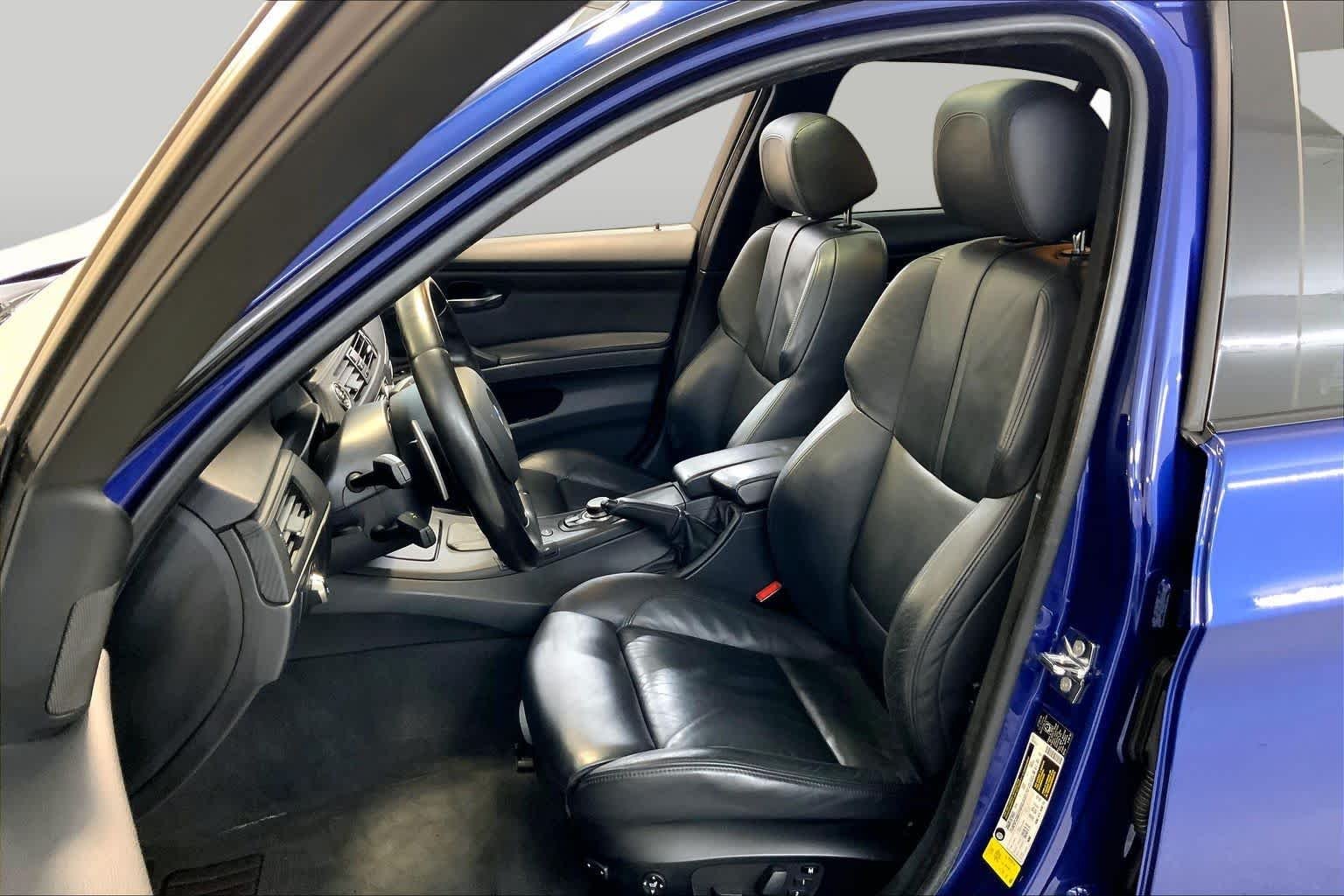 Used 2009 Interlagos Blue Metallic BMW  image 7