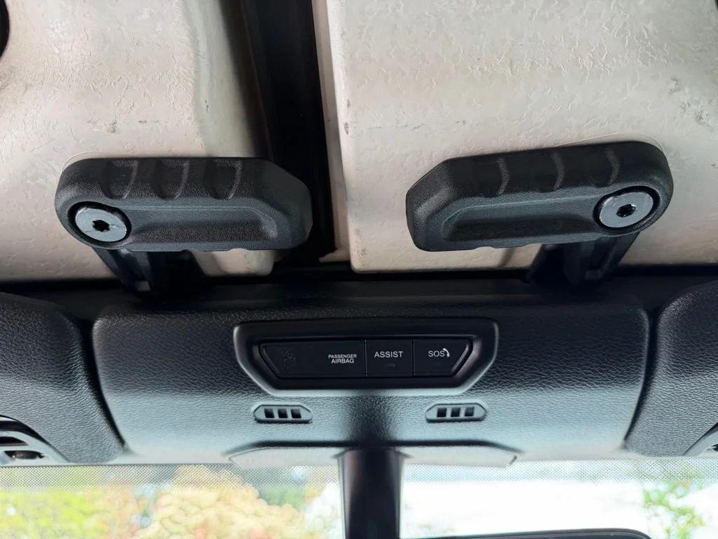 Used 2023 Silver Jeep Sahara 4xe image 28