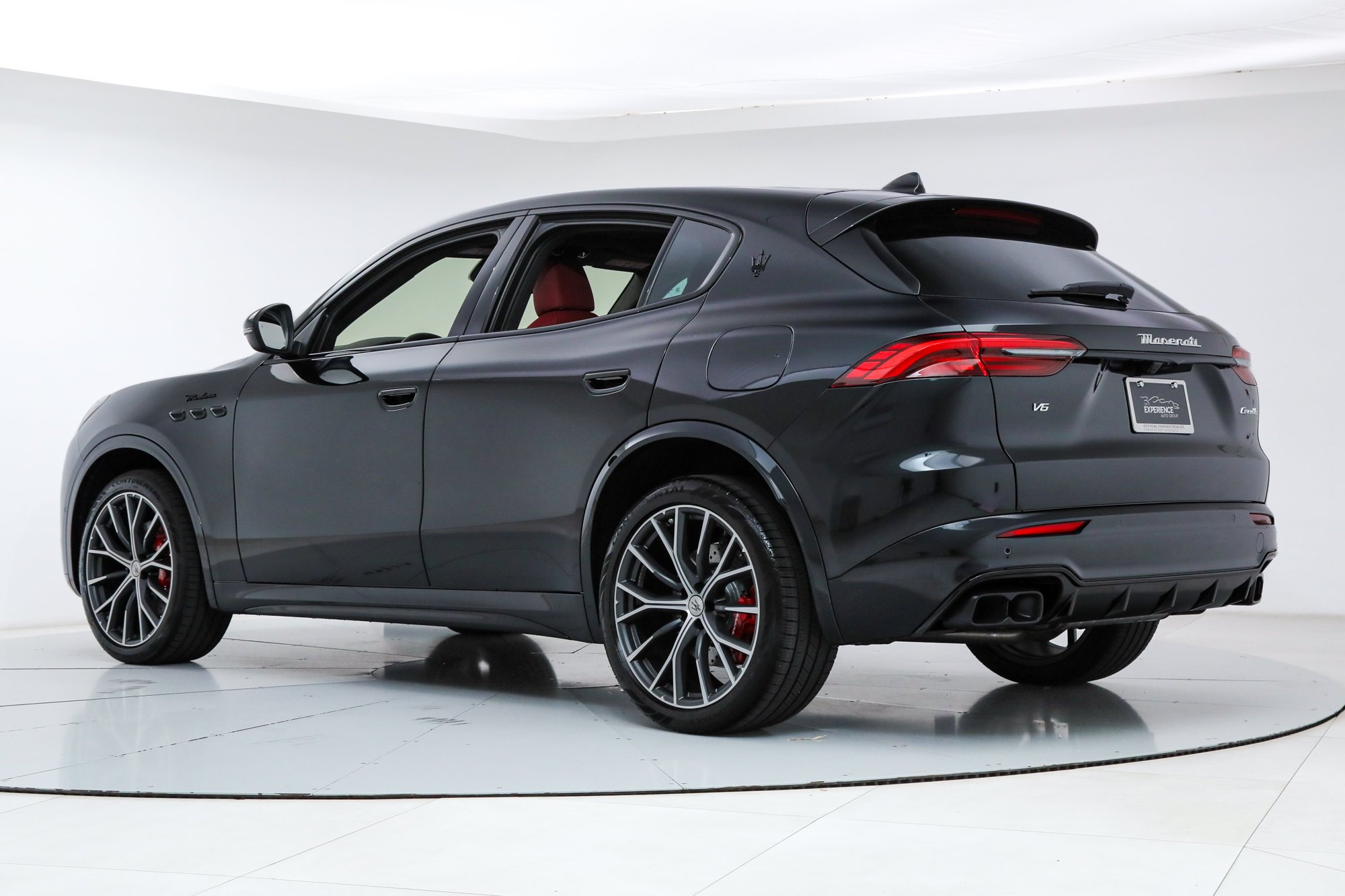 Used 2026 Black Maserati Modena image 3