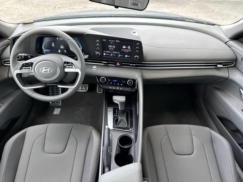 New 2026 Fluid Metal Hyundai SEL Sport image 24