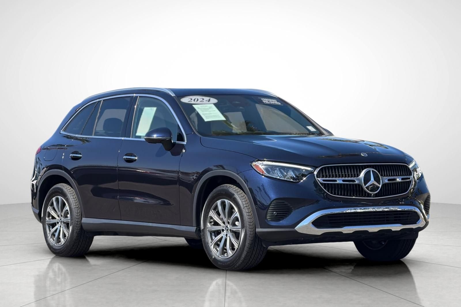 Certified Used 2024 Blue Mercedes-Benz GLC 300 image 18