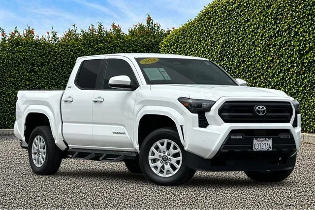 2024 Toyota Tacoma SR5