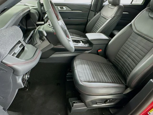 New 2026 Ford Explorer ST-Line