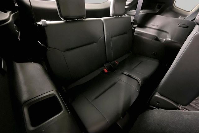 Used 2023 Black Mitsubishi  image 25