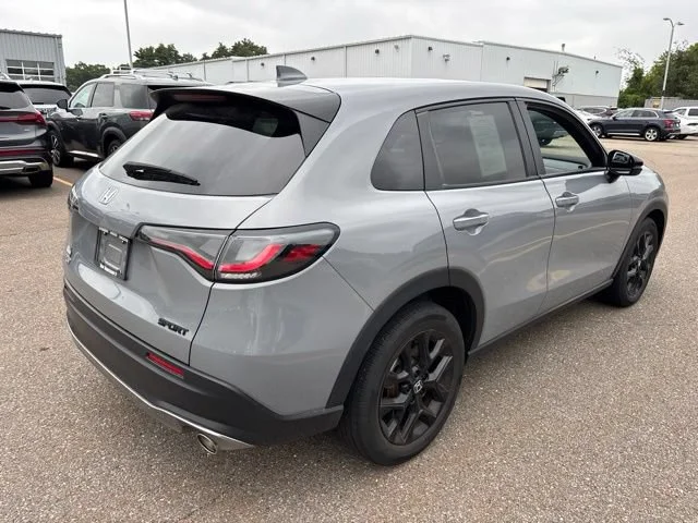 Used 2025 Urban Gray Pearl Honda Sport image 5