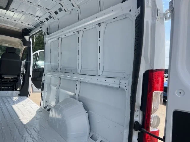 Used 2025 White Ram High Roof image 35