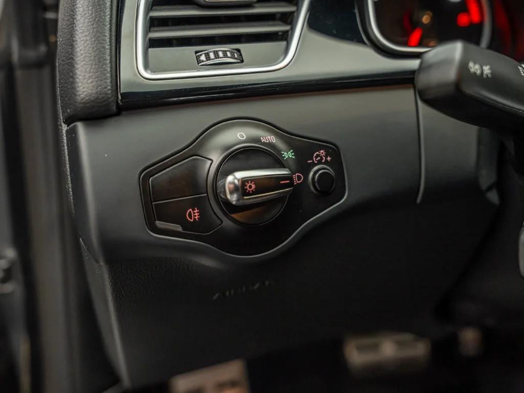 Used 2013 Daytona Gray Pearl Audi 4.2 image 22