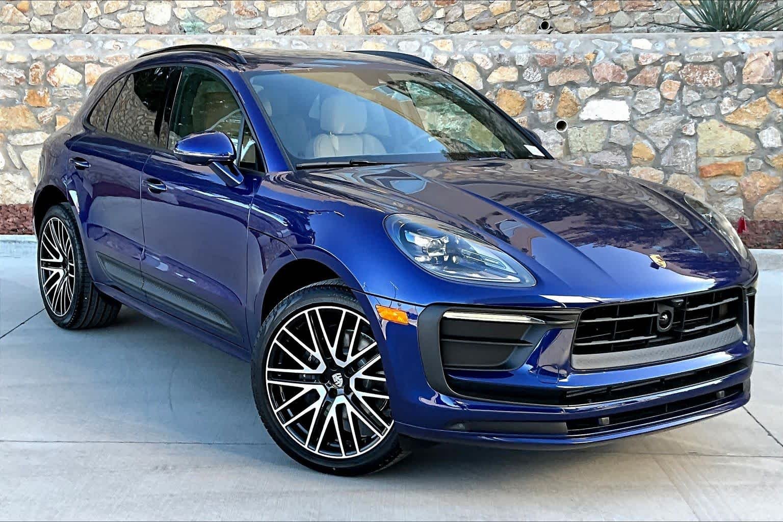 2026 Porsche Macan - Photo 9