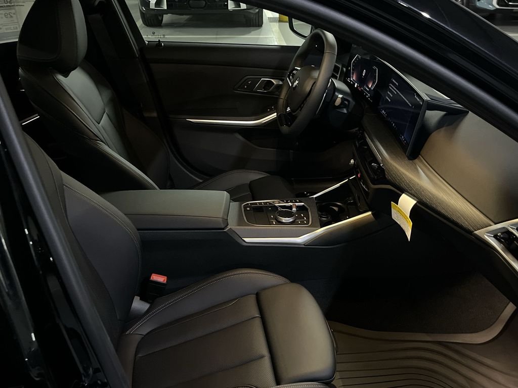 2025 BMW 3 Series 330i - Photo 25