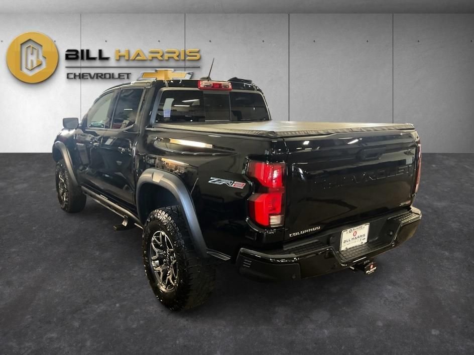 Used 2024 Black Chevrolet ZR2 image 10