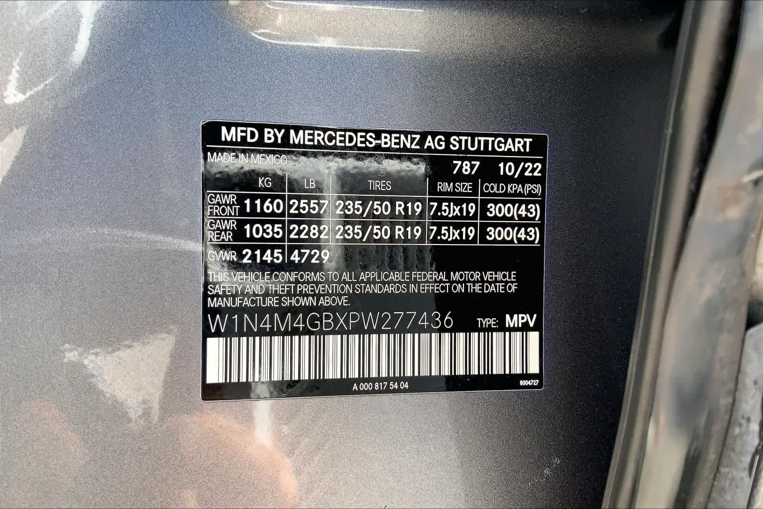 Used 2023 Mountain Grey Metallic Mercedes-Benz GLB 250 image 36