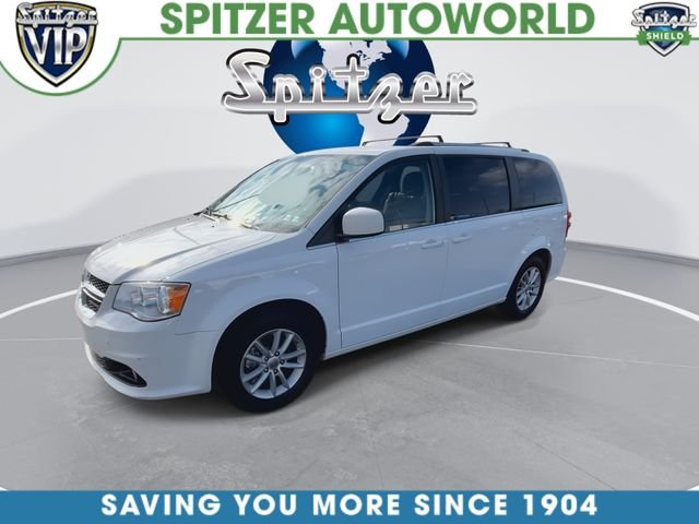 Used 2019 White Dodge SXT image 4