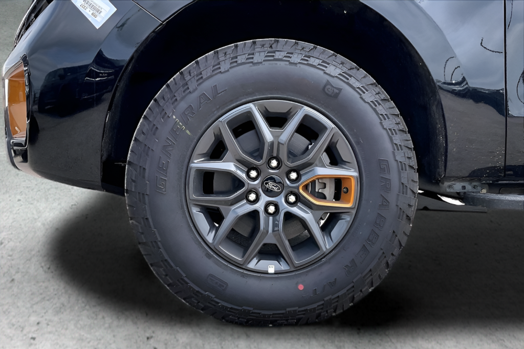 New 2026 Agate Black Metallic Ford Tremor image 12