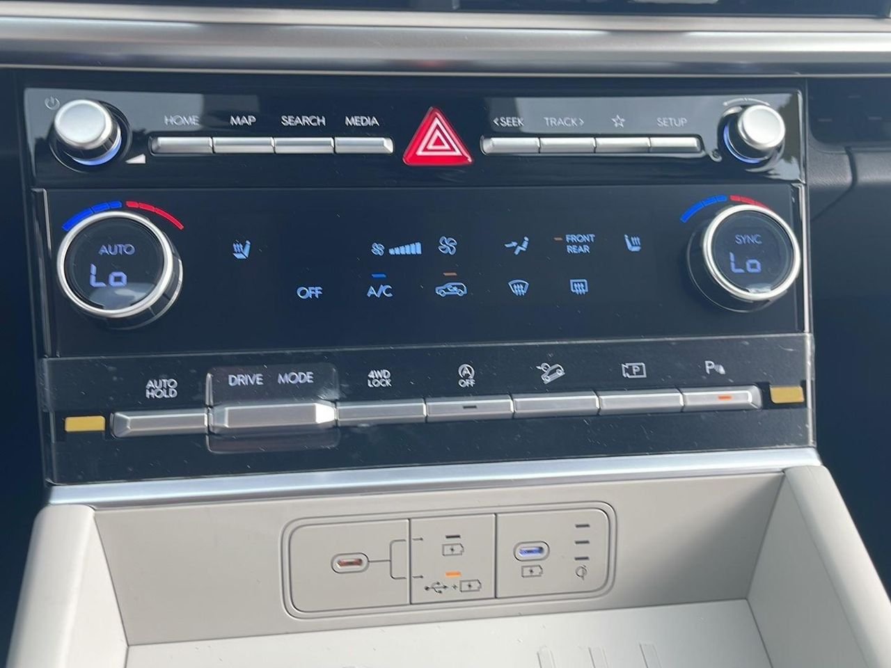 New 2026 Hampton Gray Hyundai SEL AWD image 59