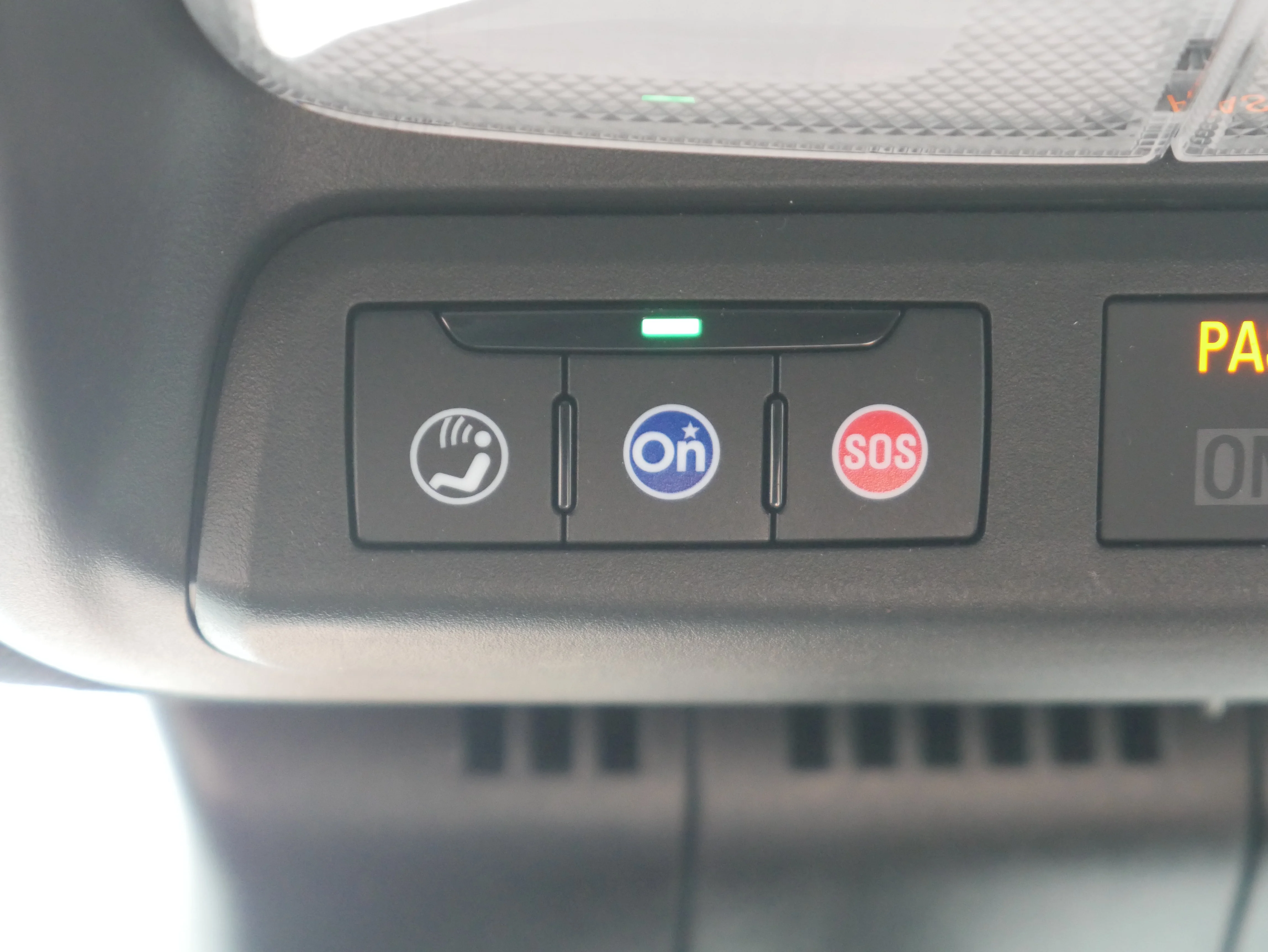2024 Chevrolet Colorado LT - Photo 31