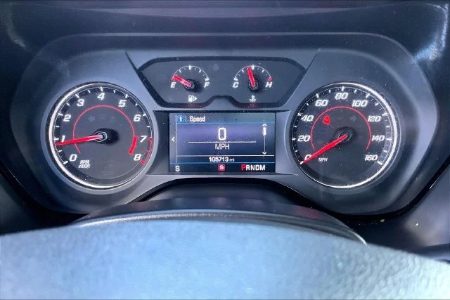 Used 2019 Red Chevrolet 1LT image 12