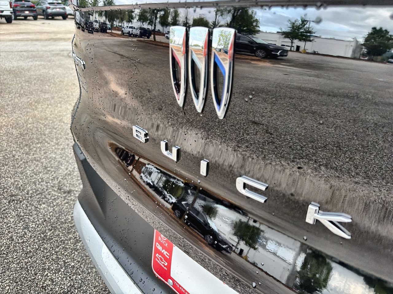 New 2026 Ebony Twilight Metallic Buick Preferred image 26