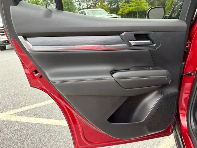 Used 2025 Volcanic Red Tintcoat GMC Elevation image 21