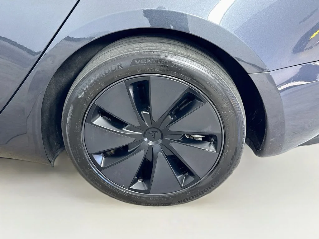 Used 2024 Gray Tesla Base image 31