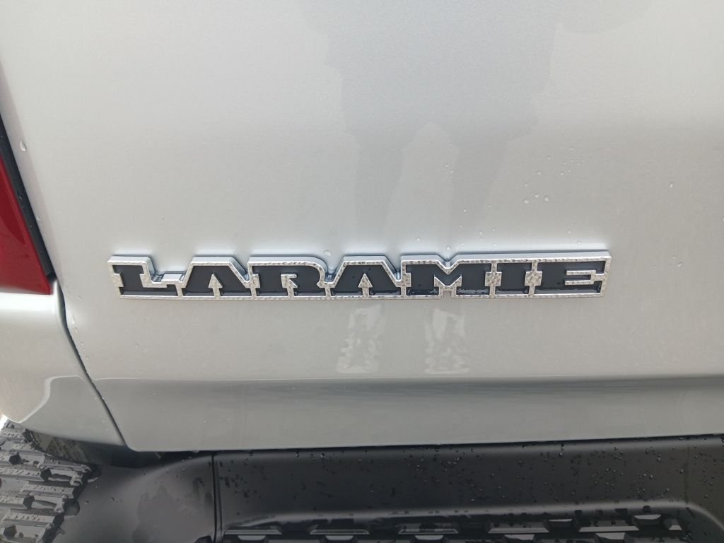 2026 RAM 1500 Laramie - Photo 10