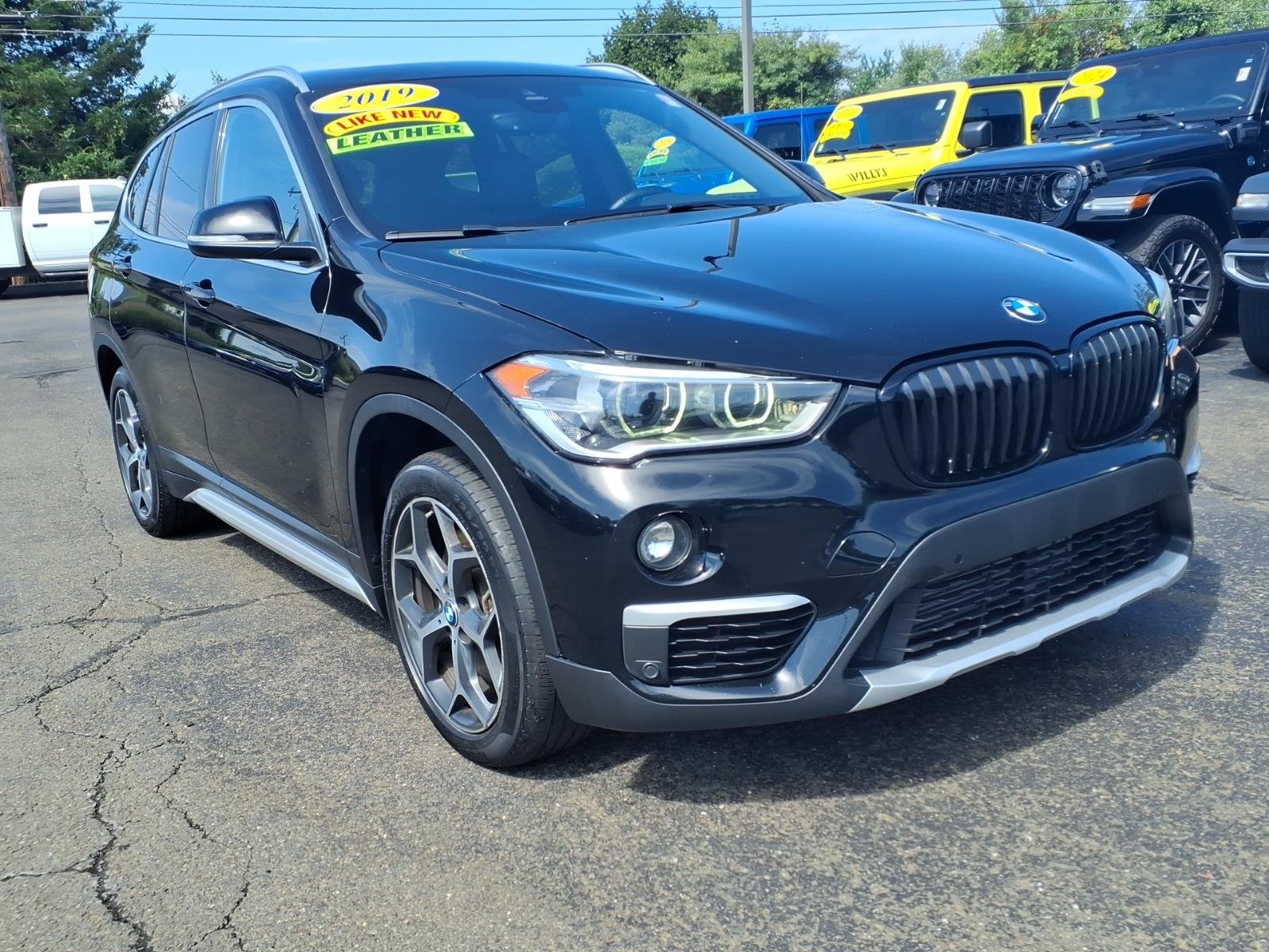 Certified Used 2019 Black BMW xDrive28i image 3