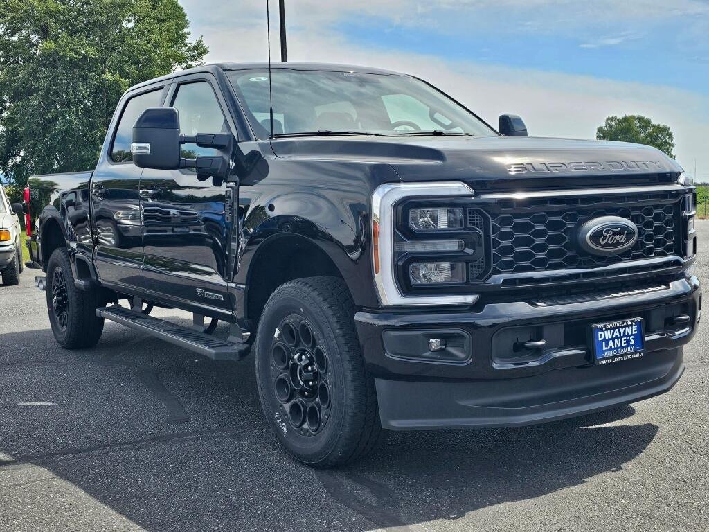 New 2026 Agate Black Metallic Ford F-350® Lariat® image 7
