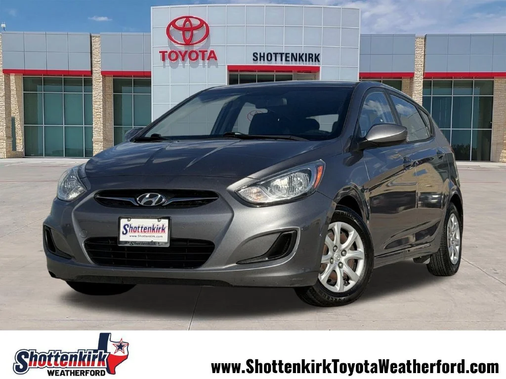 Used 2014 Gray Hyundai GS image 1