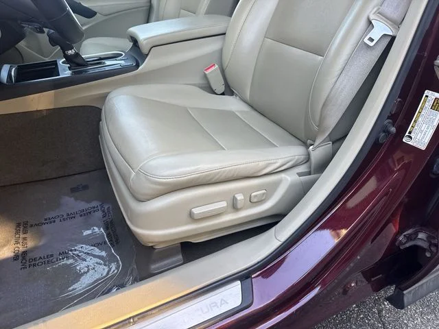 Used 2017  Acura AcuraWatch Plus Package image 29