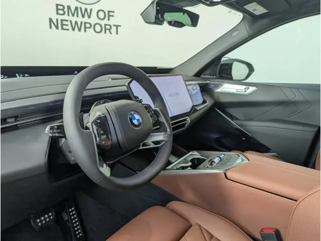New 2027 Space Silver Metallic BMW  image 11