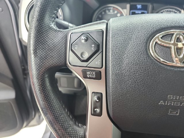 Used 2017 Silver Toyota SR5 image 22