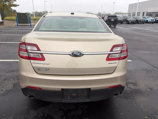 Used 2017 White Gold Metallic Ford SE image 10