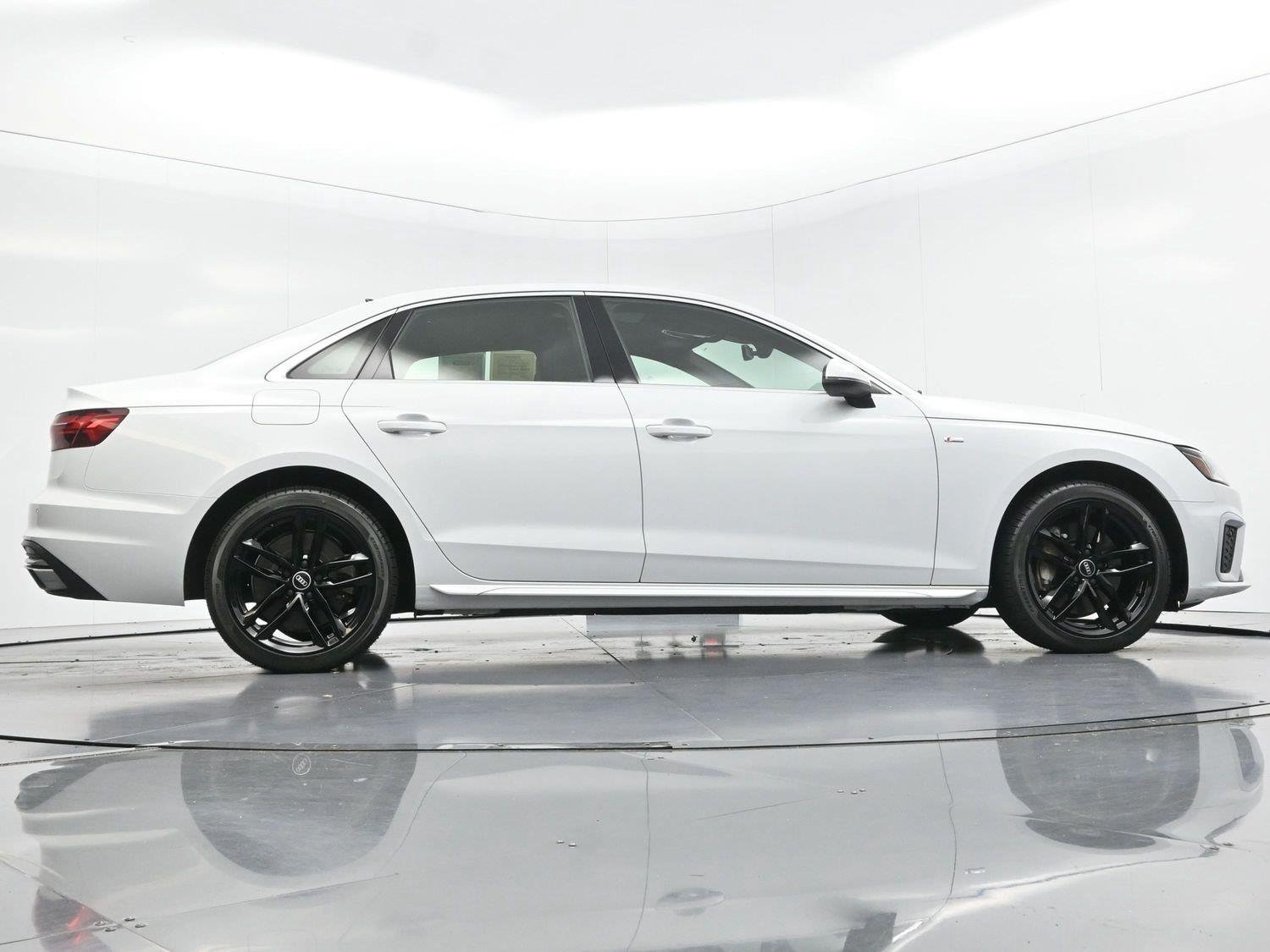 Used 2021 Glacier White Metallic Audi S line Premium image 45