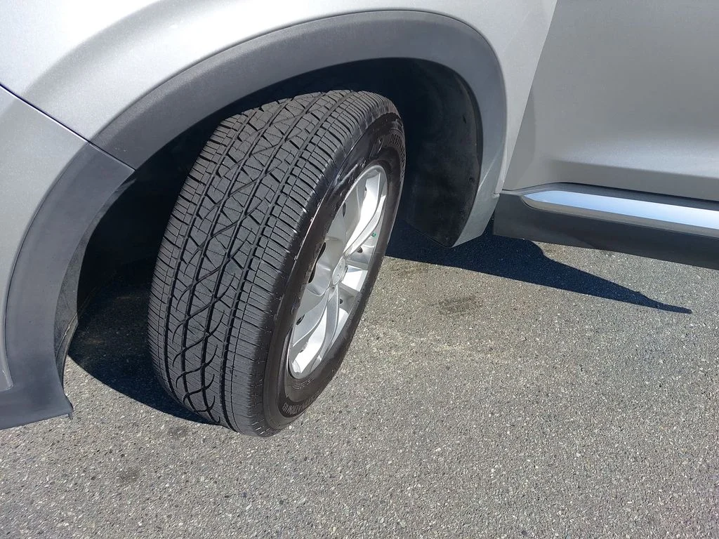 Used 2020 Silver Hyundai SEL image 29