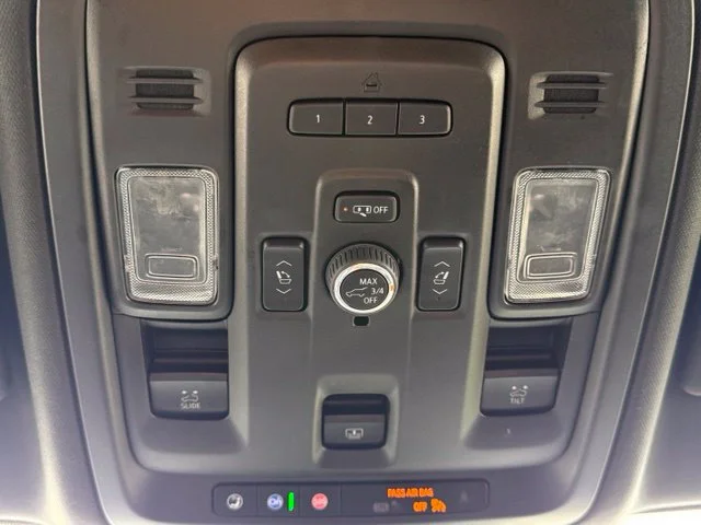 Used 2023 Silver Cadillac Premium Luxury image 27