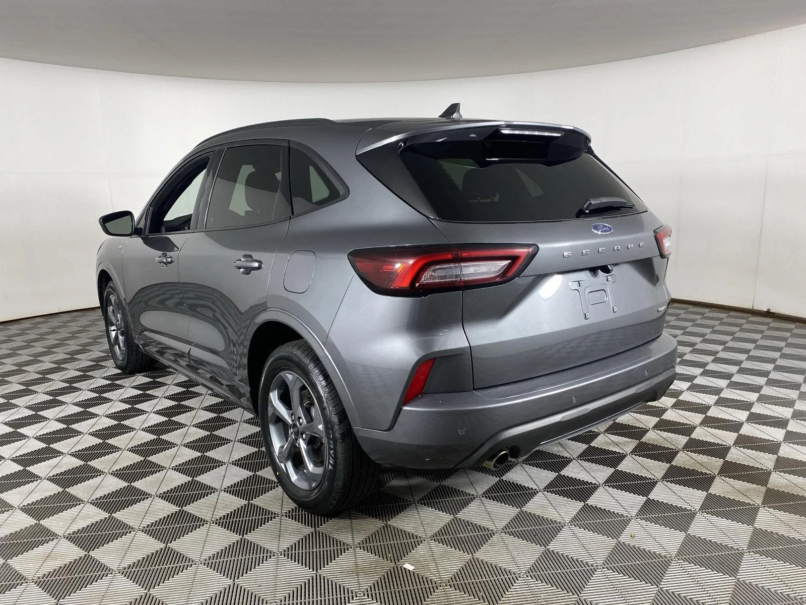 Used 2023 Carbonized Gray Ford ST-Line image 15