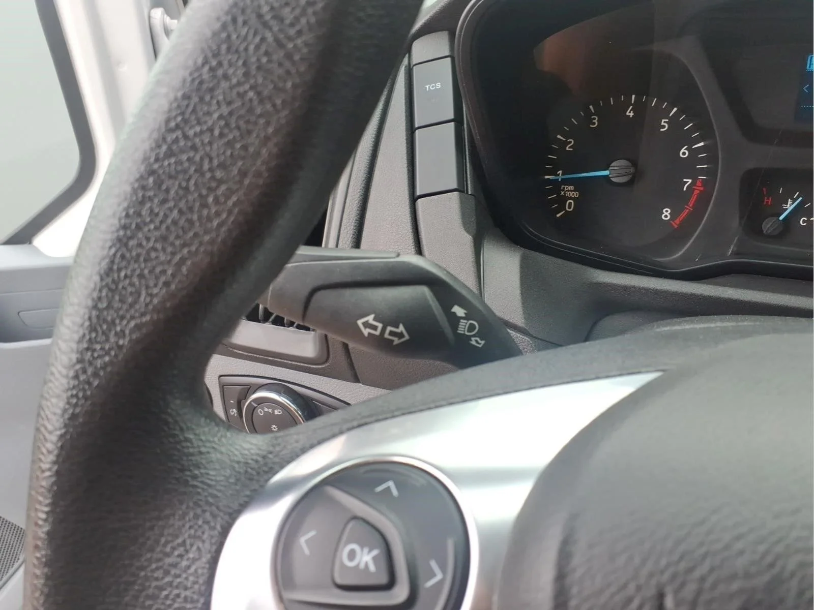 Used 2019 Oxford White Ford Base image 16