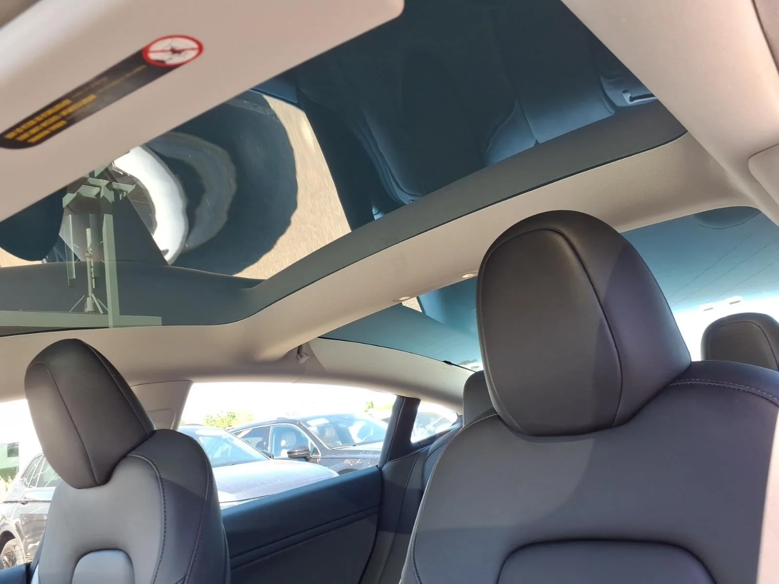 Used 2023 WHITE Tesla  image 16
