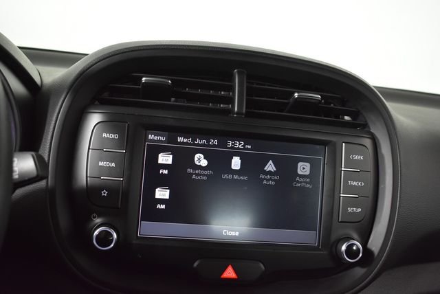 Used 2024 White Kia LX image 35
