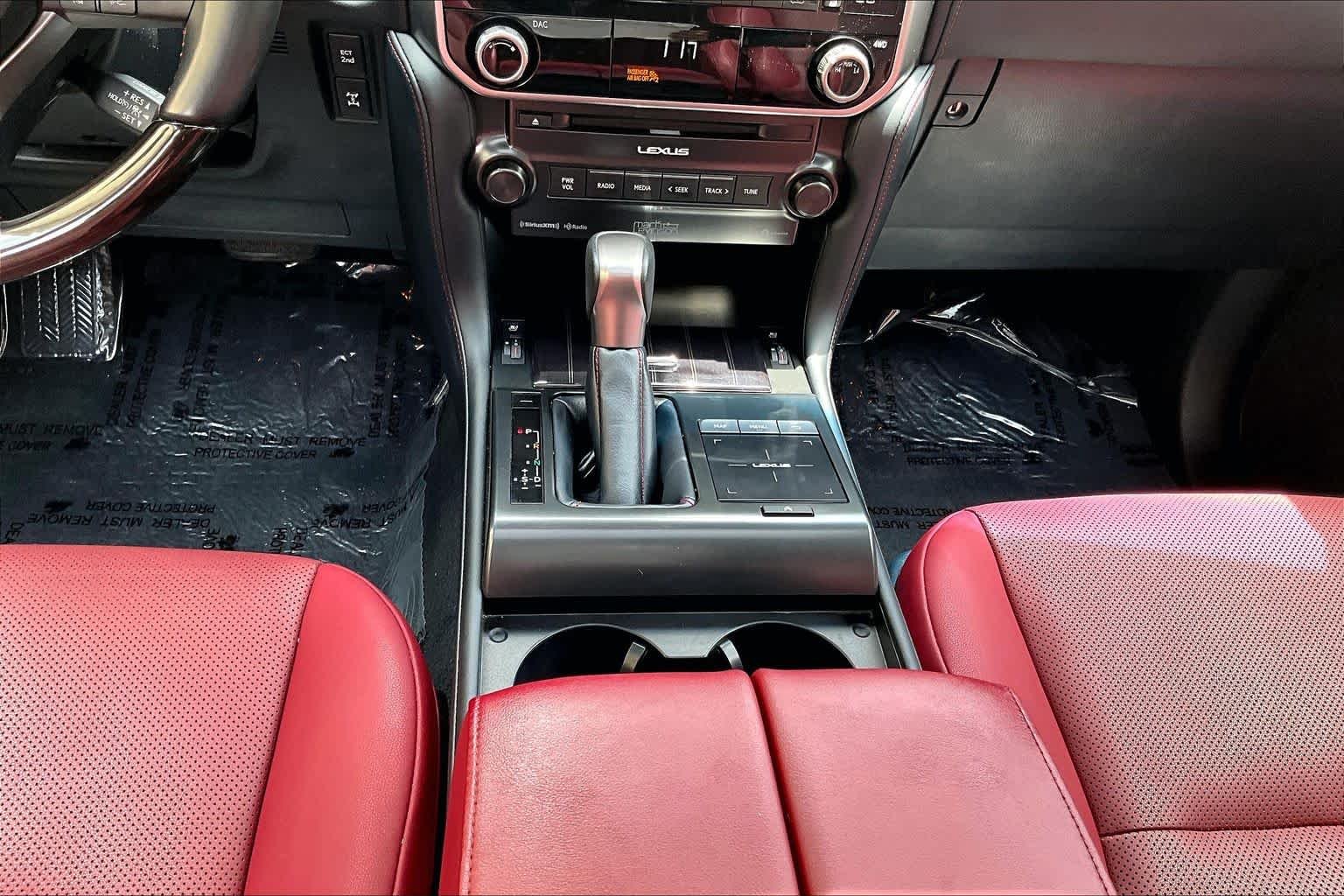 Used 2023 Eminent White Pearl Lexus Premium image 17