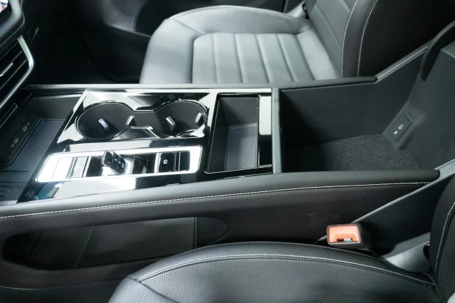 New 2026 Pure Gray Volkswagen 2.0T SEL R-Line Black image 36