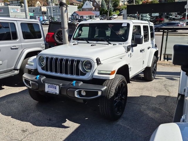 2024 Jeep Wrangler Sahara 4xe