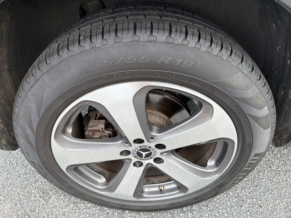 Used 2019  Mercedes-Benz GLC 300 image 17