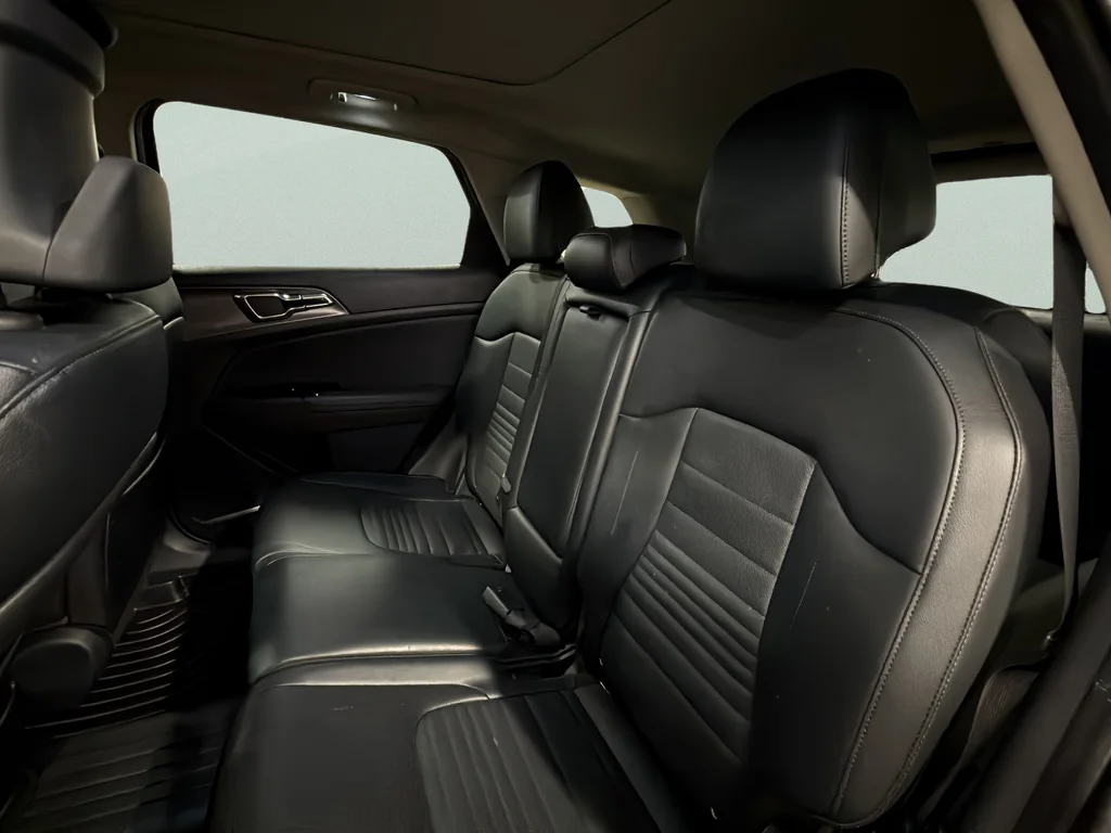 Used 2023 Gravity Gray Kia SX-Prestige image 27