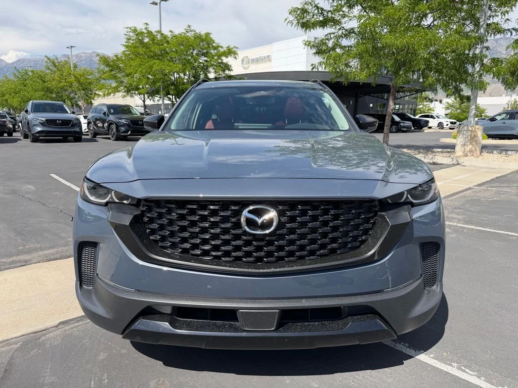 2025 Mazda CX-50 2.5 Hybrid Premium's photo