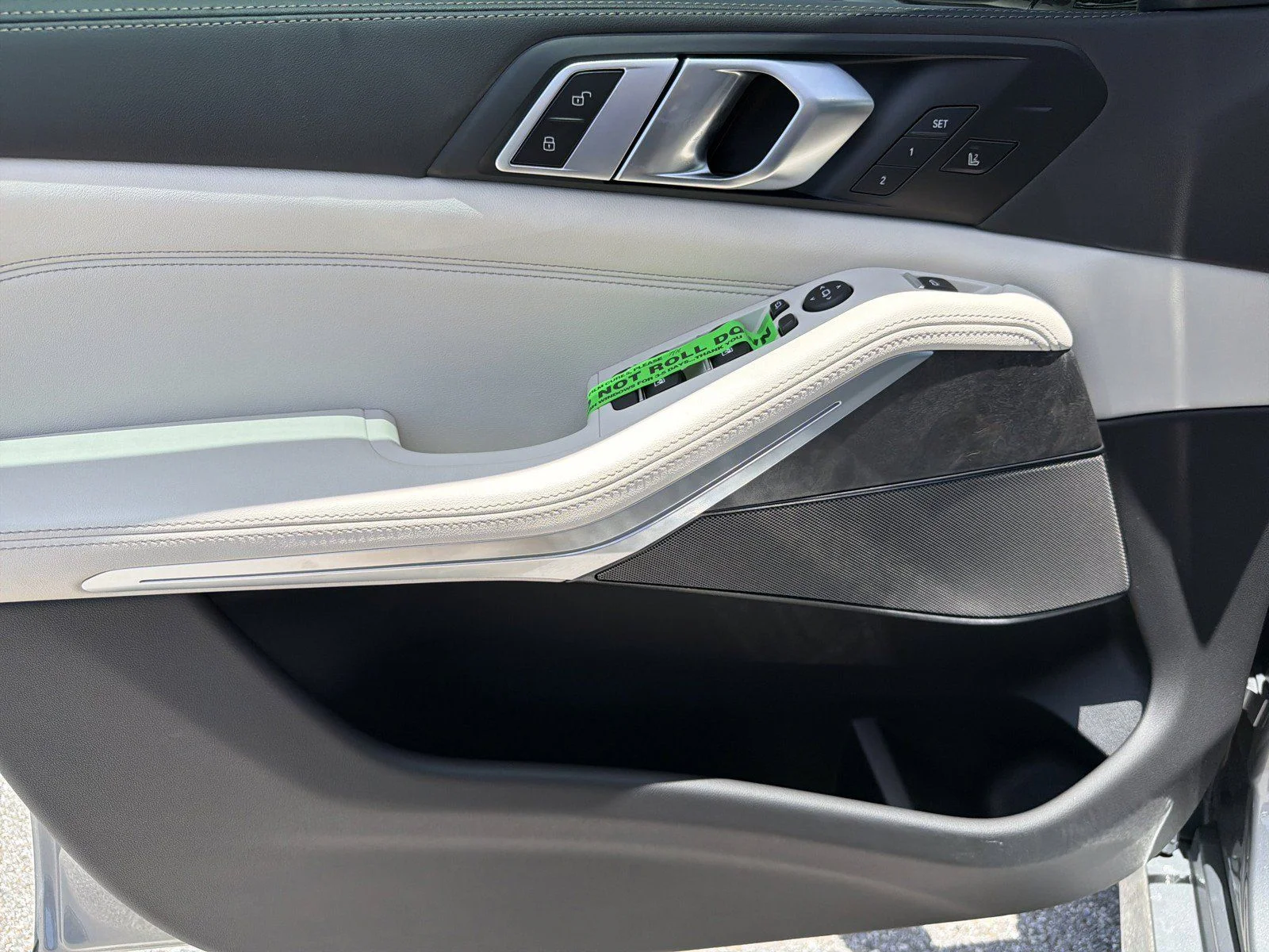 New 2026 Skyscraper Grey Metallic BMW xDrive40i image 27